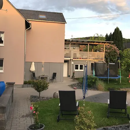 Wein- & Ferienhaus Joerg Weirich Bernkastel-Kues Exterior photo